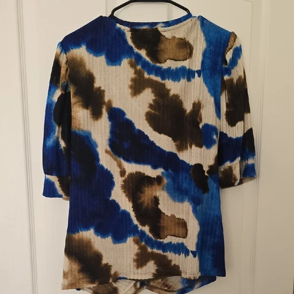 DKNY Multicolor‎ Abstract Tie Dye V-Neck Blouse With Gathered Center Size XL - Picture 8 of 11